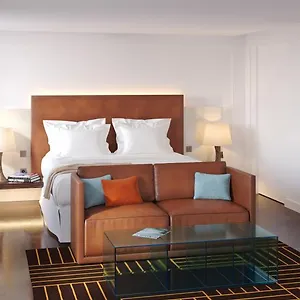 https://la-villa-saint-germain-des-pres.fr-paris.fr